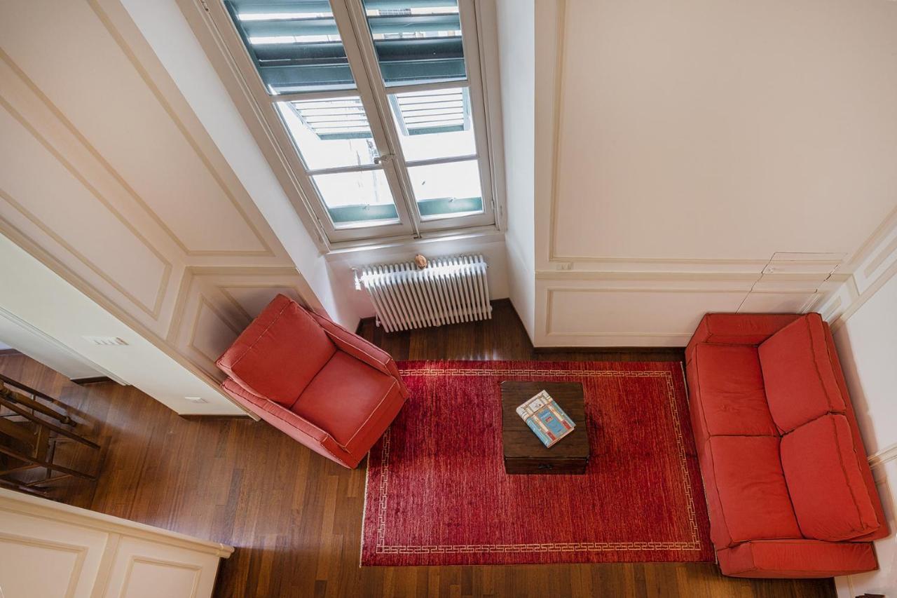 Lomellini Palace Apartments By Wonderful Italy Genoa Bagian luar foto