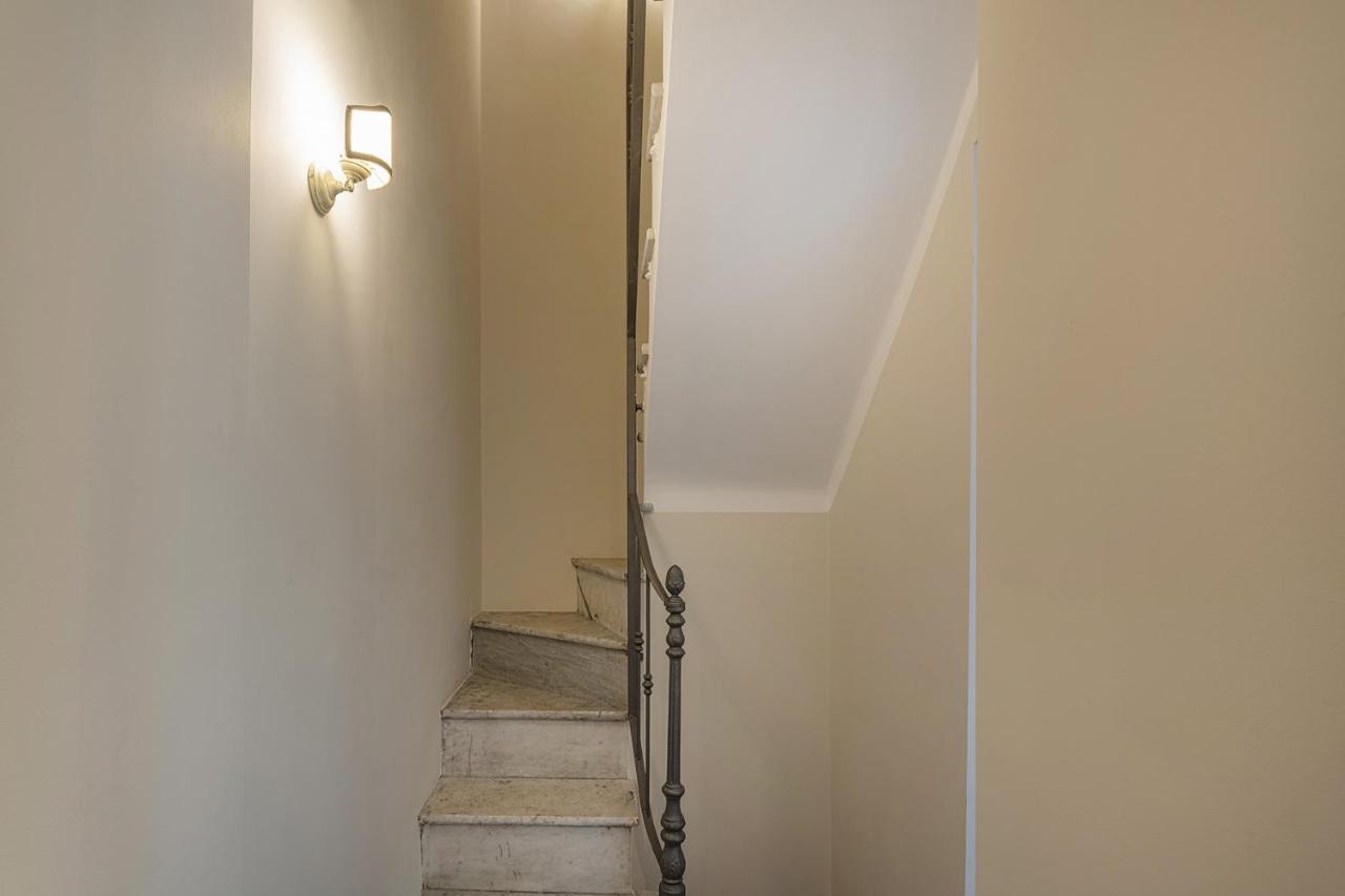 Lomellini Palace Apartments By Wonderful Italy Genoa Bagian luar foto