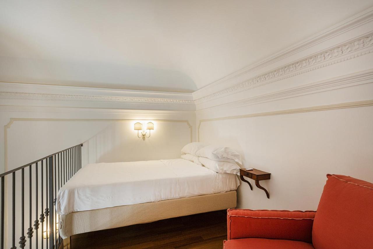 Lomellini Palace Apartments By Wonderful Italy Genoa Bagian luar foto